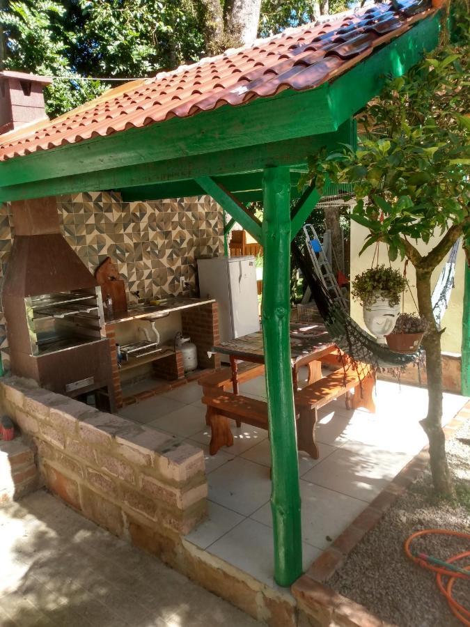 Casa Aconchegante Ou Suites Privativas 卡内拉 外观 照片