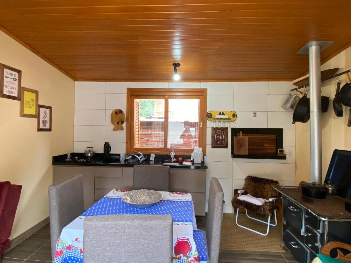 Casa Aconchegante Ou Suites Privativas 卡内拉 外观 照片